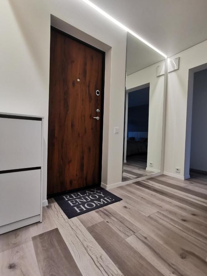 Buto Nuoma Dariaus Ir Gireno Gatveje Apartman Telšiai Kültér fotó