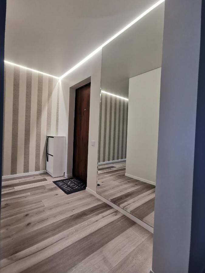 Buto Nuoma Dariaus Ir Gireno Gatveje Apartman Telšiai Kültér fotó